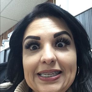 Meet your Posher, Brandy